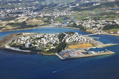 空から見た奥武島