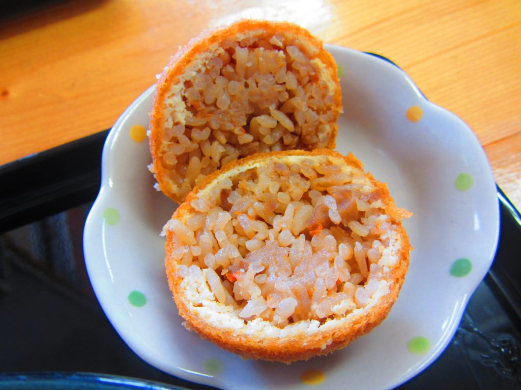 皆愛屋 とうふおにぎり