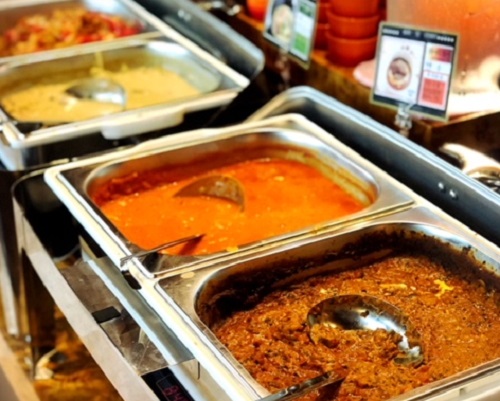 国際通り近くアジアンカレーが690円で食べ放題!「昊(KOU)カレー」