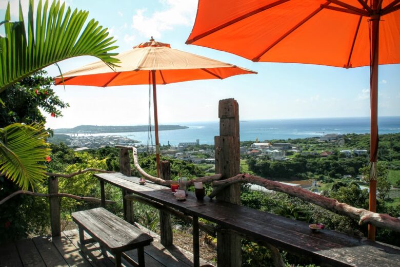 沖縄絶景海カフェの亜熱帯茶屋のテラスからの景色は絶景