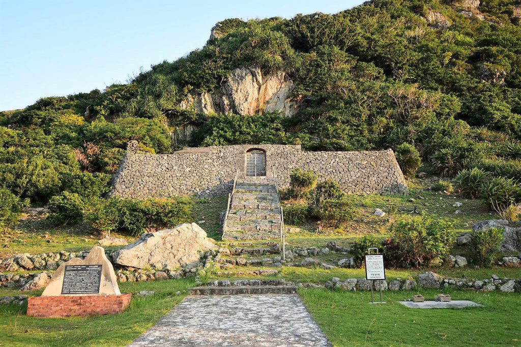 伊是名島観光は尚円王生誕の地だから史跡巡りがオススメ！