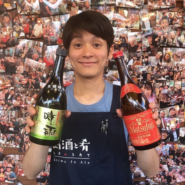 国際通り屋台村【島酒と肴（しまぁとあて）】の店長松茂良さん