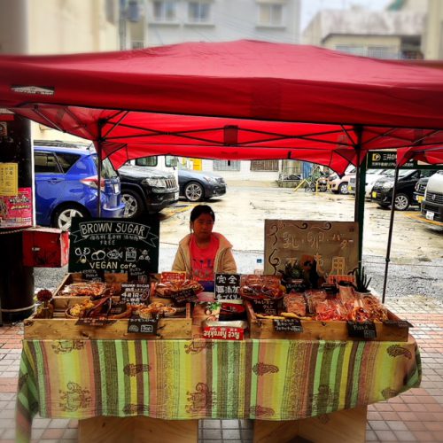 サンライズ那覇商店街の「サンライズマーケット」は沖縄が創る都市型マルシェ