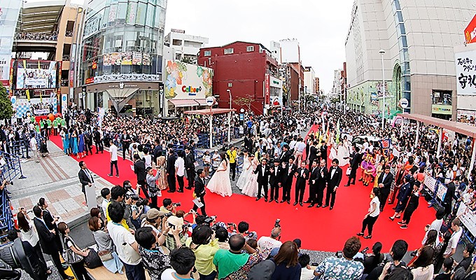 島ぜんぶでおーきな祭沖縄国際映画祭2018てんぷす那覇レッドカーペット
