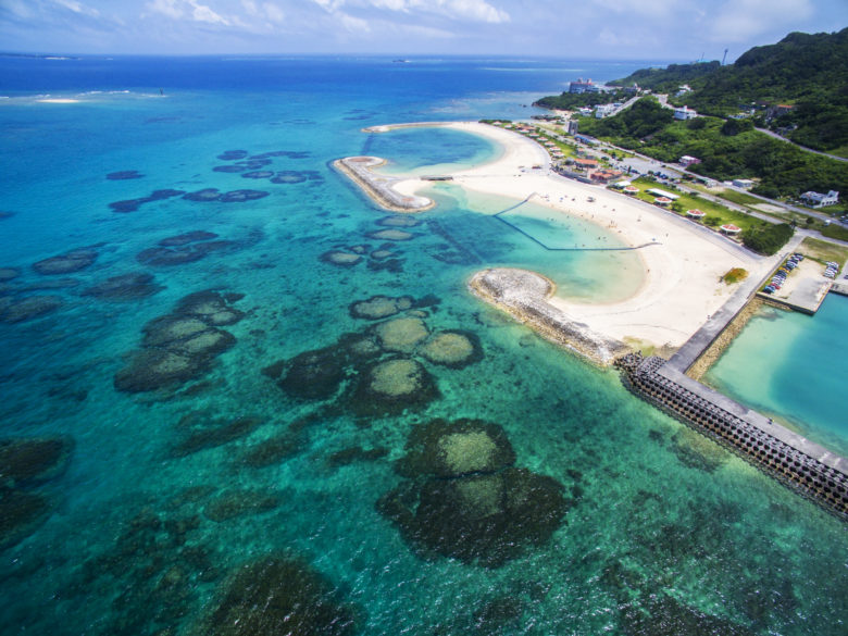沖縄のビーチは水質良好
