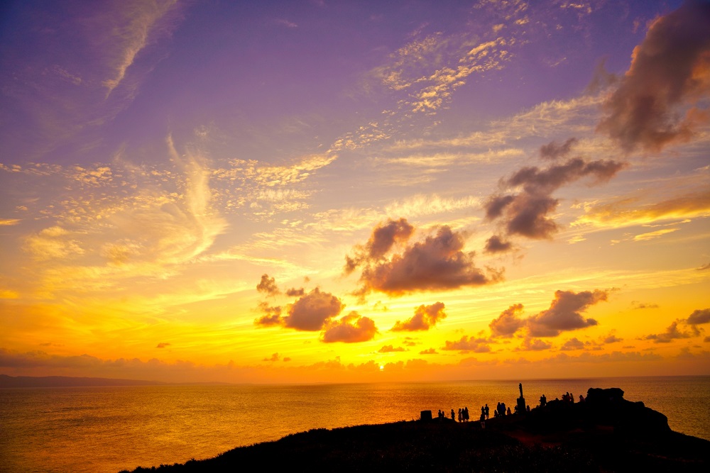 沖縄本島で感動する西海岸の夕日スポット７選 | 沖縄リピート