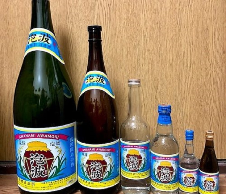 泡波 波照間酒造所 幻の泡盛レアな一升瓶 1800ml - 焼酎