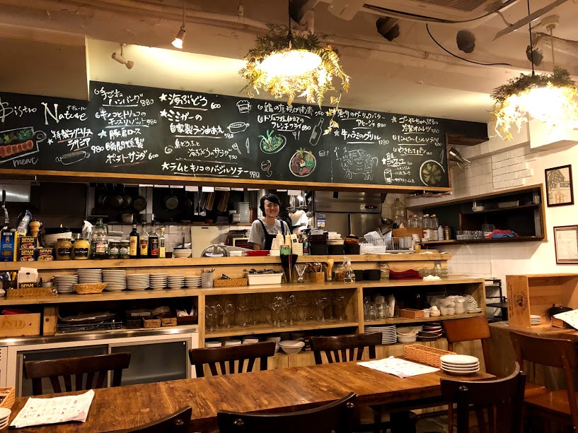 【東京・泡盛】琉球と南欧のおしゃれな融合三軒茶屋「琉球ビストロ・ナチュール」
