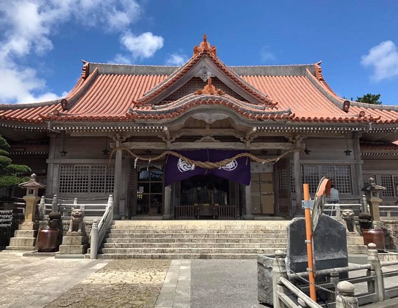 沖縄のパワースポット「琉球八社」普天間宮で初詣