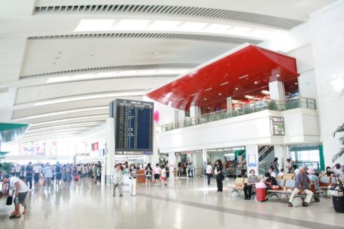 那覇空港にも国内線空港施設使用料が適用されます