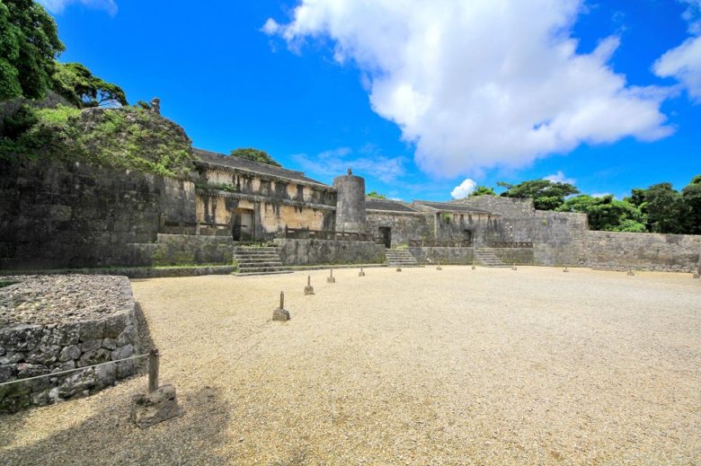 世界遺産「玉陵」は国宝に指定された第二尚氏王統の陵墓！首里城とあわせて行きたい！