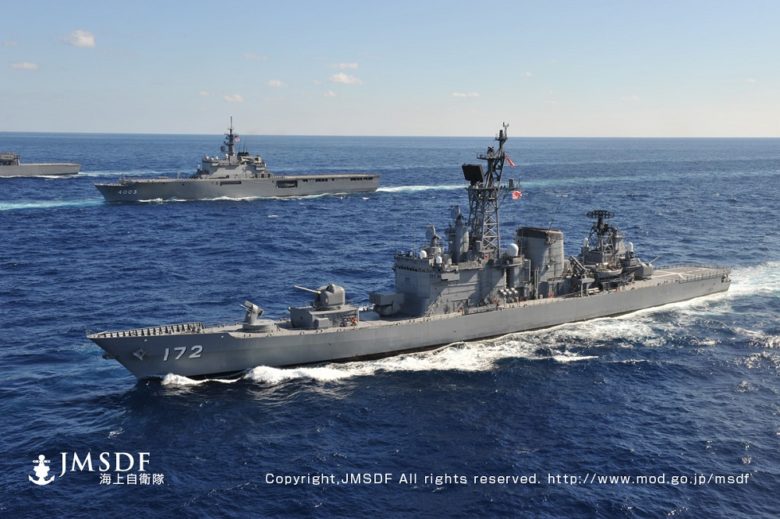 海上自衛隊「護衛艦しまかぜ」中城湾で２年ぶりの一般公開