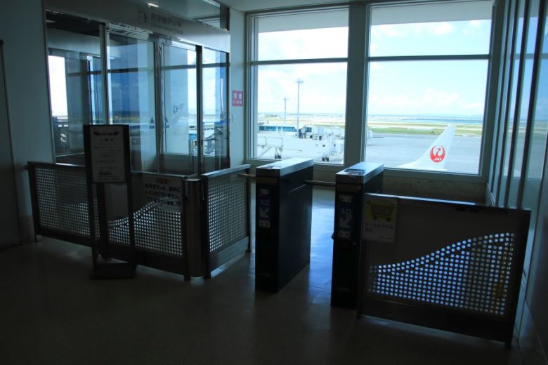那覇空港で飛行機を見るなら4階