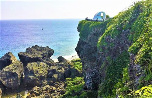 沖縄本島南端の絶景ポイント「喜屋武岬」