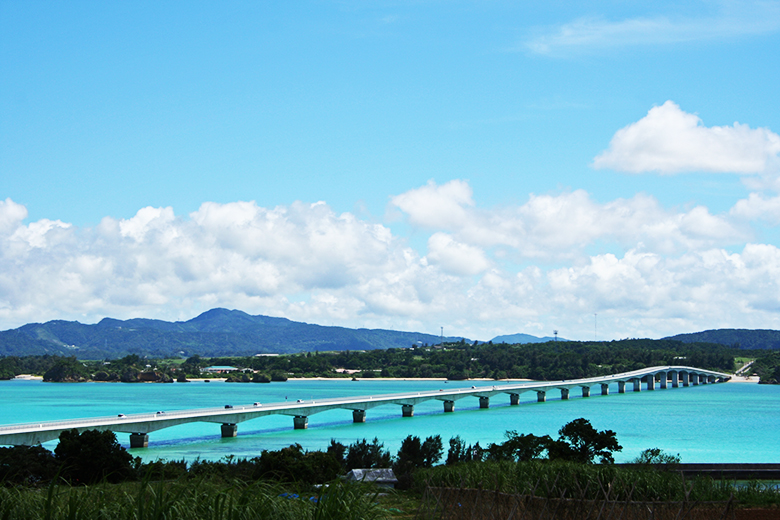 絶景を観ながら渡りたい橋！沖縄本島から気軽に行ける絶景名橋５選！