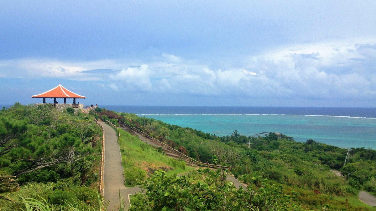 石垣島の絶景スポット『玉取崎展望台』はドライブの途中で寄ろう！