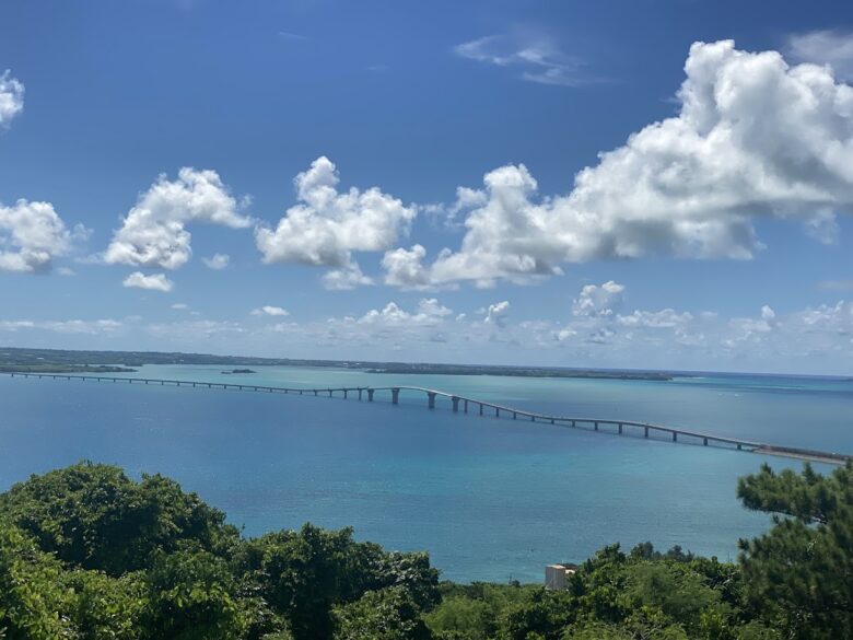 宮古島リアルまもる君と行く宮古島観光バスツアー