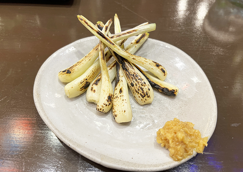 国際通り屋台村で泡盛島酒と肴
