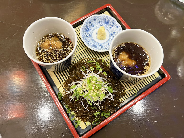 国際通り屋台村で泡盛島酒と肴